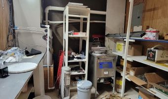 8348 S State Highway 5 Land & Busns, Ava, MO 65608