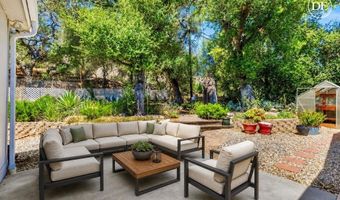 8975 Lawrence Welk Dr 7, Escondido, CA 92026