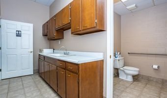 94 Northport Dr, Alton, IL 62002