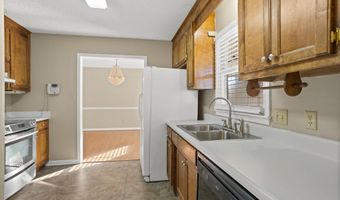 5435 Parris Bridge Rd, Boiling Springs, SC 29316