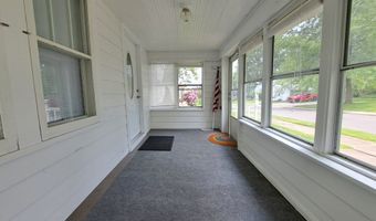 424 Sharp St, Ashland, OH 44805