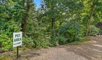 5904 MOUNT EAGLE Dr 105, Alexandria, VA 22303