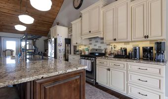 21207 Lawrence 1230, Aurora, MO 65605