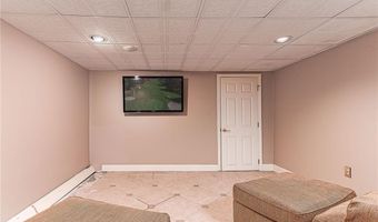1840 Harkney Hill Road Rd, Coventry, RI 02816