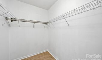 643 Raphael Pl, Charlotte, NC 28205