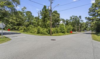 233 Leonhard Ave, Bay St. Louis, MS 39520