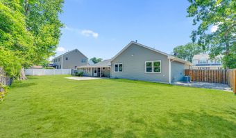 332 Beach Ave, Beachwood, NJ 08722