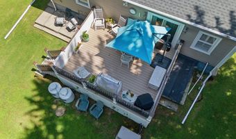 44 Desmarais St, Cumberland, RI 02864