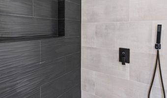 15258 S MOUNTAINSIDE Dr W, Bluffdale, UT 84065