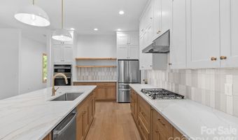 35 Grindstaff Dr, Asheville, NC 28803