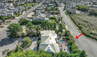 420 Nelson Ave, Beach Haven, NJ 08008