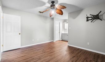 137 Langston Ln, Beebe, AR 72012