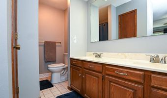 508 Rosemary Ln, Anamosa, IA 52205