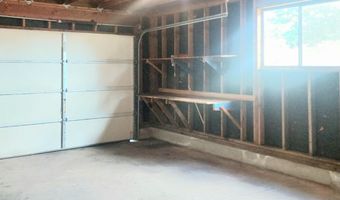 1121 RANSOM Ave, Brookings, OR 97415