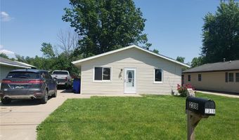 2318 Rompot St SE, Cedar Rapids, IA 52403