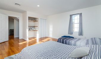 3871 Mendon Rd, Cumberland, RI 02864