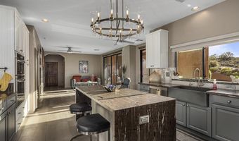 7199 E RIDGEVIEW Pl 221, Carefree, AZ 85377