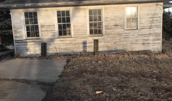 18546 140th St, Akron, IA 51001