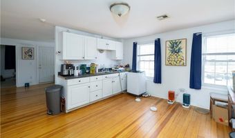 350 River St, Woonsocket, RI 02895
