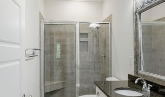 175 Glenview Dr, Albertville, AL 35950