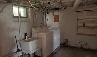 3323 Lake Ave, Ashtabula, OH 44004