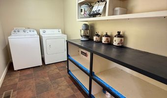 29 Mallory St, Batesville, AR 72501