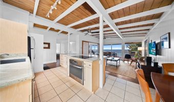 59-781 Kamehameha Hwy 1, Haleiwa, HI 96712