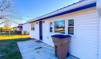 1606 School St, Altavista, VA 24517