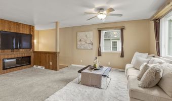 1318 W HARRIS St, Appleton, WI 54914