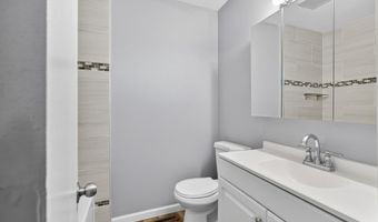 46 VILLAGE Dr, Dover, DE 19904
