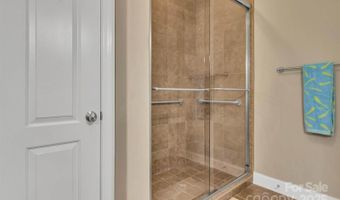 44 Pacifico Dr, Asheville, NC 28806