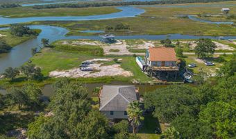 10019 E Bayou Rd, Bay St. Louis, MS 39520