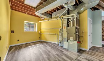 20333 S SWEETWOOD Ln, Oregon City, OR 97045