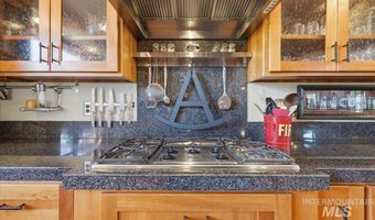 20337 Maggard Ln, Caldwell, ID 83607