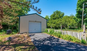 14 MAIN St, Frankford, DE 19945