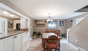 1135 Court St, Adel, IA 50003