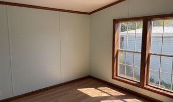 100 Red River Dr, Adrian, MI 49221