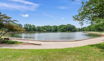 15618 EVERGLADE Ln 205, Bowie, MD 20716