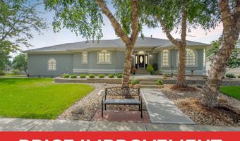 417 E Meadowlark Cir, Brandon, SD 57005