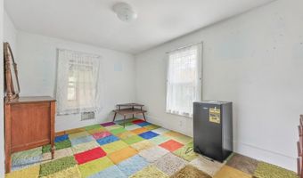 2195 Blenheim Ave, Alliance, OH 44601