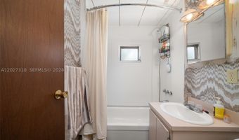 3144 Holiday Beach Dr, Avon Park, FL 33825