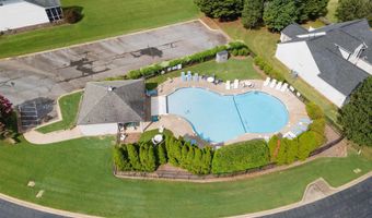 175 Castleton Cir, Boiling Springs, SC 29316