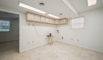 1247 HILLTOP Dr, Annapolis, MD 21409