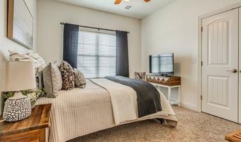 5603 Aspen Ave, Bartlesville, OK 74006