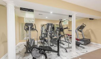 583 WINDSONG Dr, Aberdeen, MD 21001