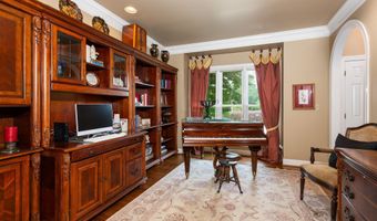 4221 CHOCTAW St, Anniston, AL 36206