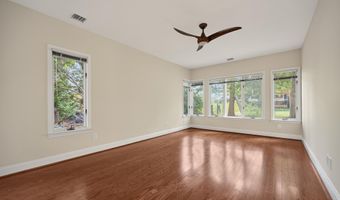 8023 WASHINGTON Ave, Alexandria, VA 22308