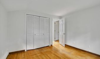 77 Hemlock Rdg, Berlin, CT 06037