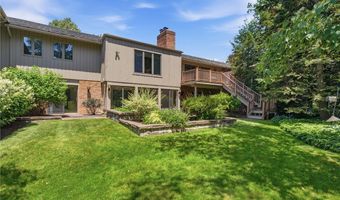 483 Concord Downs Ln, Aurora, OH 44202