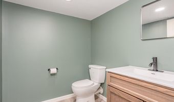 704 Republic Ave, Alma, MI 48801